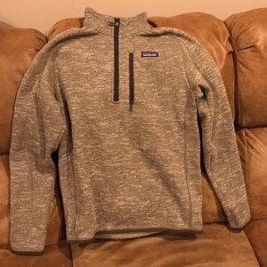 Patagonia 1/4 zip sweater!